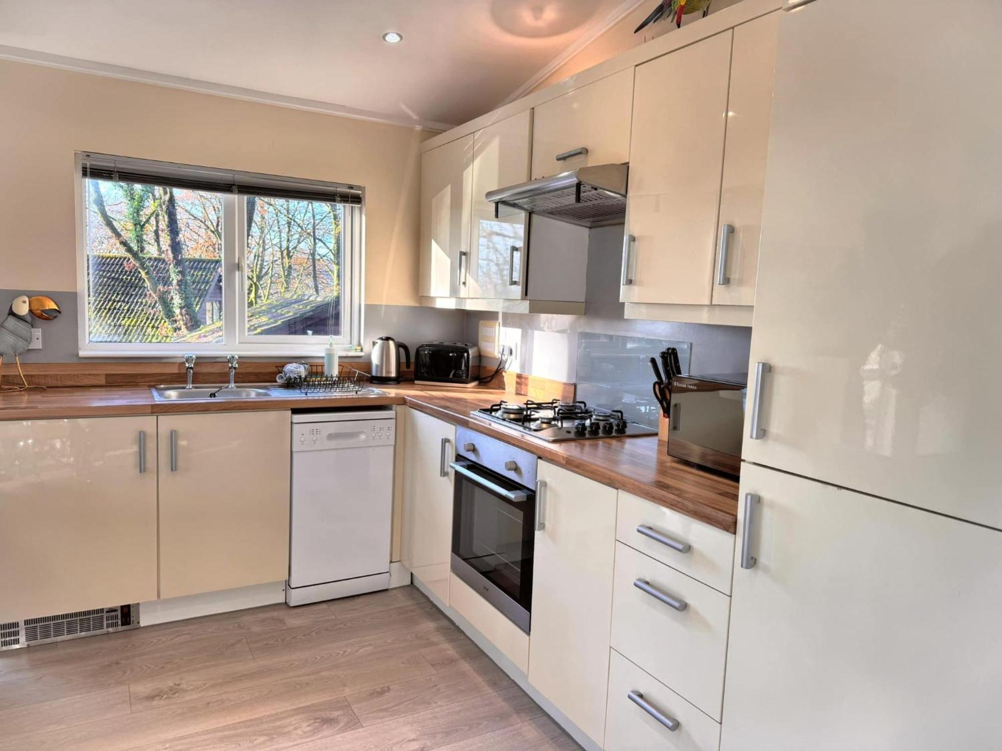 Welsh Villa-Hot Tub-Tenby-Carmarthen-Forestsetting 외부 사진